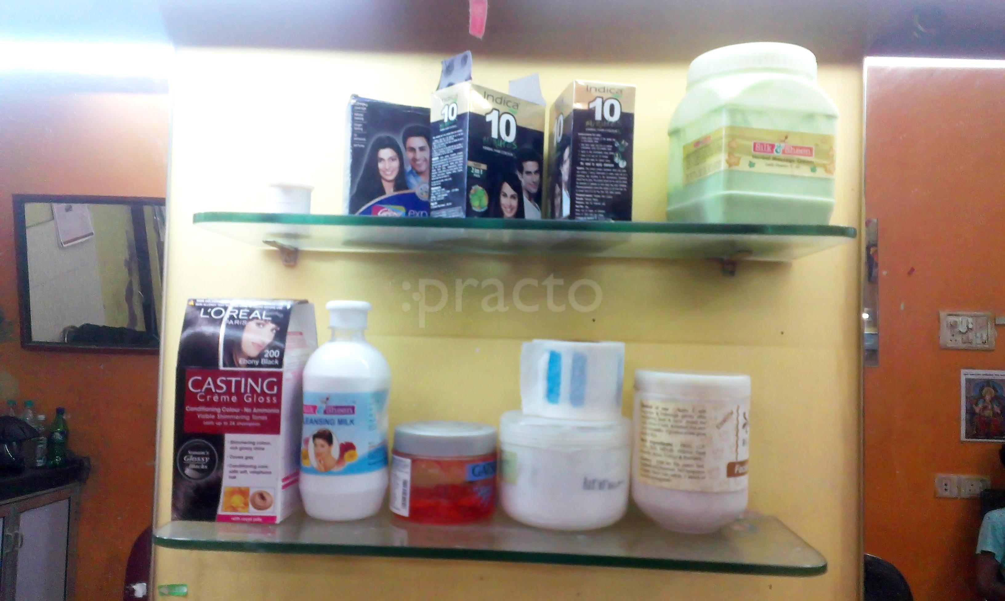 Thakur Men's Saloon Kandivali West Mumbai